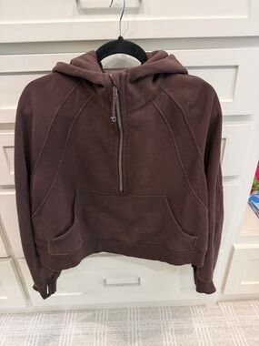 Lululemon Brown Scuba size 4